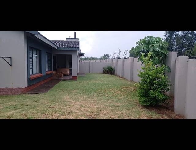 3 BEDROOM PROPERTY TO RENT IN WATERKLOOF EAST